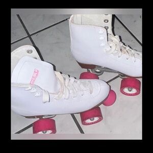 GIRL’S CHICAGO ROLLERSKATES